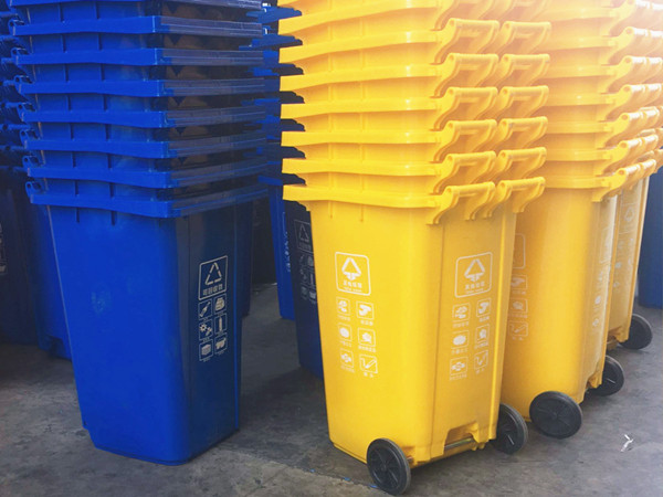 平顶山分类塑料垃圾桶生产完毕